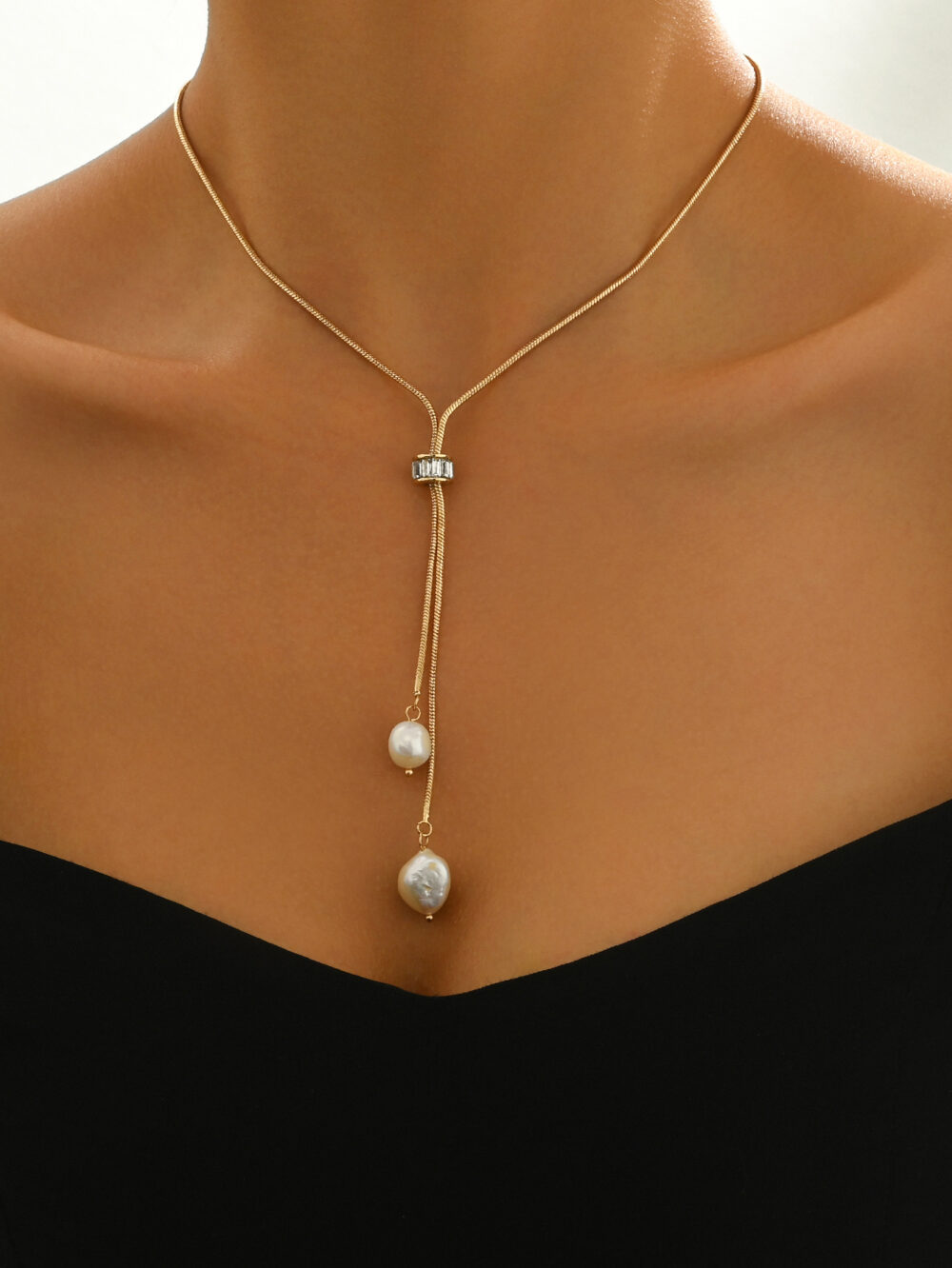 Elegant gold pearl pendant necklace with adjustable length,  stylish and lightweight jewelry for women, perfect Christmas jewelry gift #JL01-WJ-0170 - Image 5