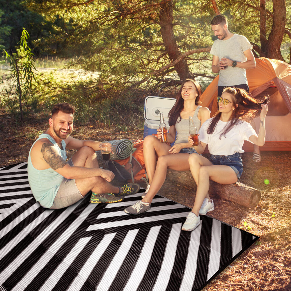 Outdoor Rug for Patio Clearance,Waterproof Mat,Reversible Mats, Plastic Straw Rug, Modern Area Rug for RV, Patio, Backyard, Deck, Picnic, Beach, Trailer, Camping, Black & White, 5' x 8' #JL06-55584729 - Image 3